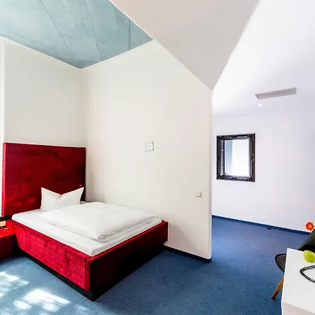 Aparthotel Magdeburg 4*