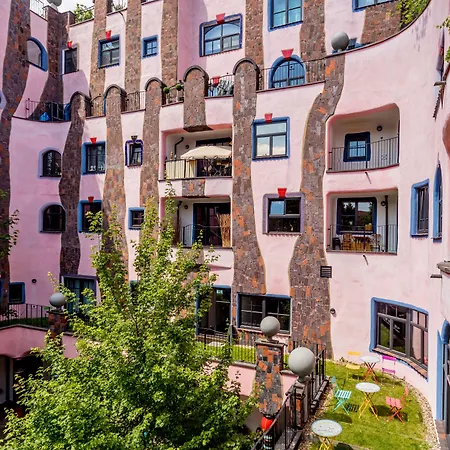 Hotel In Der Grünen Zitadelle Von Magdeburg