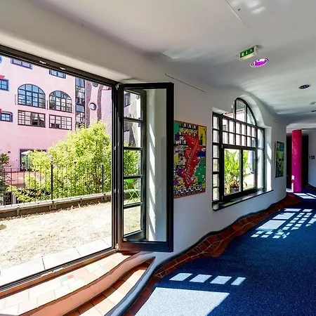 Aparthotel Magdeburg 4*