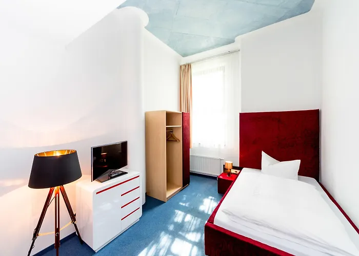 Hotel In Der Grünen Zitadelle Von Magdeburg 4*
