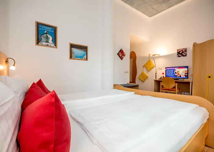 Hotel In Der Grünen Zitadelle Von Magdeburg 4* Magdeburg