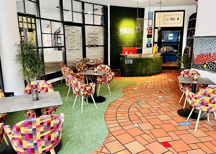 Aparthotel Hotel In Der Grünen Zitadelle Von Magdeburg Magdeburg