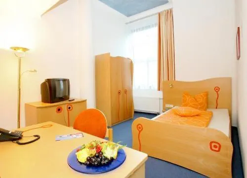 Aparthotel Hotel In Der Grünen Zitadelle Von Magdeburg